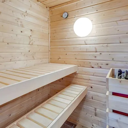 Prázdninový dům Dorete - 2-2km From The Sea By Interhome